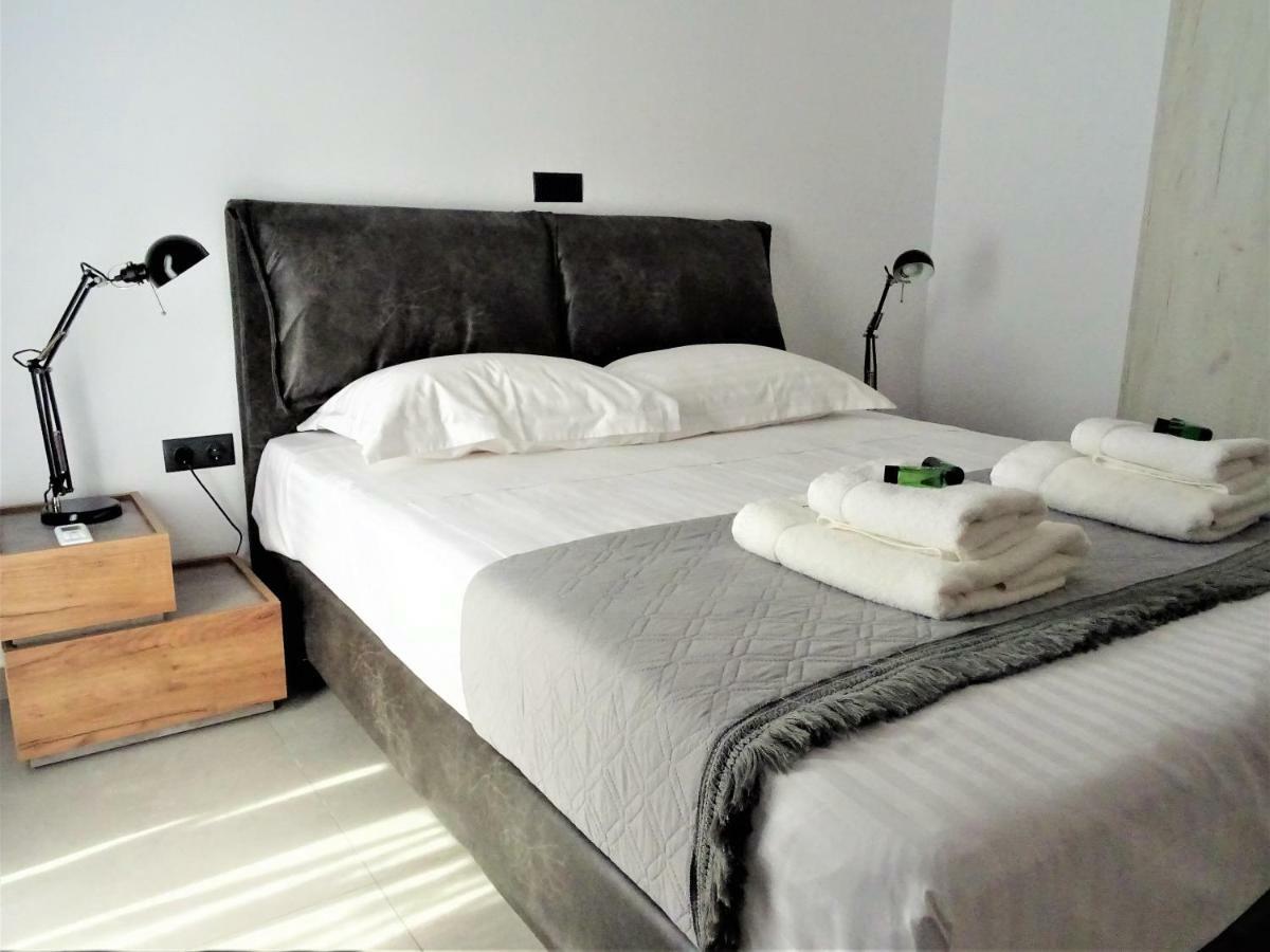 Joy Luxury Near Acropolis * Athen